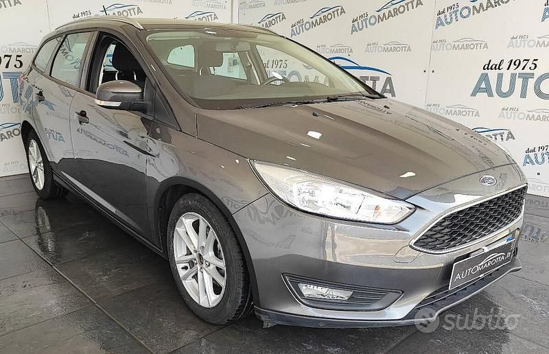 Usata Ford Focus Business Edition 121 CV (88 kW) 2018 Grigio Station wagon
