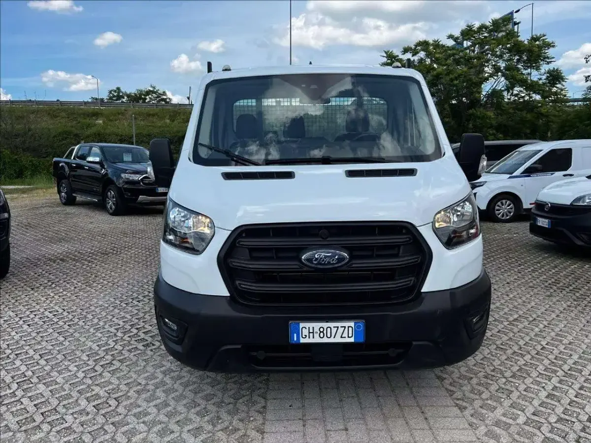 Usata Ford Transit Trend 170 CV (125 kW) 2022 Bianco pastello Furgone