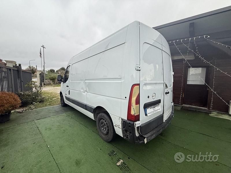 Usata Nissan NV400 150 CV (110 kW) 2012 Bianco Furgone