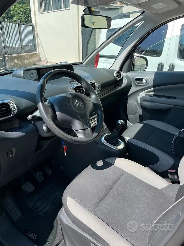 Usata Citroën C3 Picasso 92 CV (67 kW) 2014 Blu Monovolume