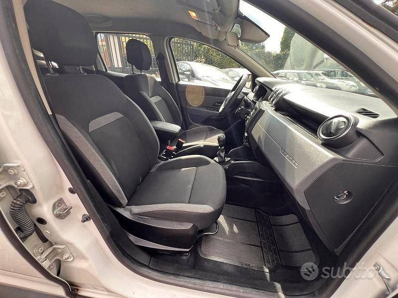 Usata Dacia Duster Essentiel 89 CV (65 kW) 2018 Bianco SUV