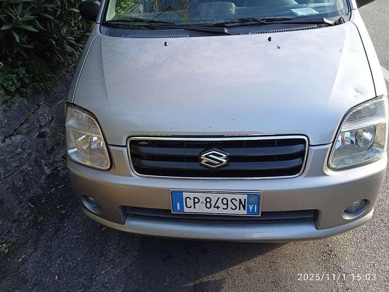 Usata 2005 Suzuki Wagon R+ GL Monovolume | 4500 € (Cara) - Immagine 1/4