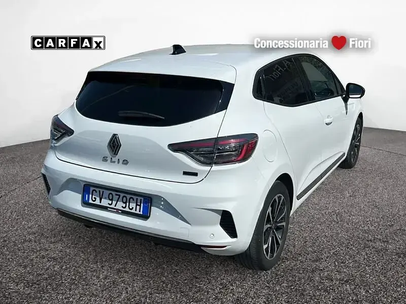 Usata Renault Clio V Techno 143 CV (105 kW) 2024 Rosso Utilitaria