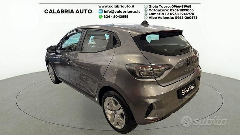Nuova Renault Clio V Evolution 100 CV (73 kW) 2025 Grigio scuro Berlina