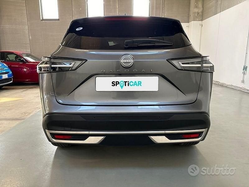 Usata Nissan Qashqai N-Connecta 140 CV (102 kW) 2024 Grigio SUV