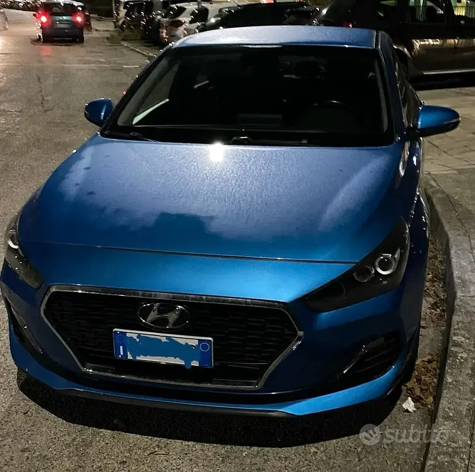 Usata Hyundai i30 140 CV (102 kW) 2018 Blu Berlina