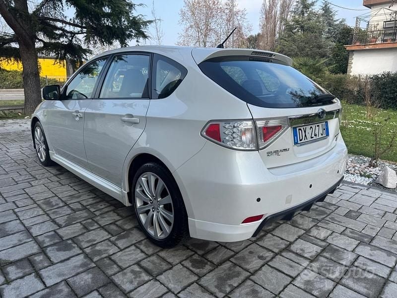 Usata Subaru Impreza Sport 150 CV (110 kW) 2009 Bianco Berlina