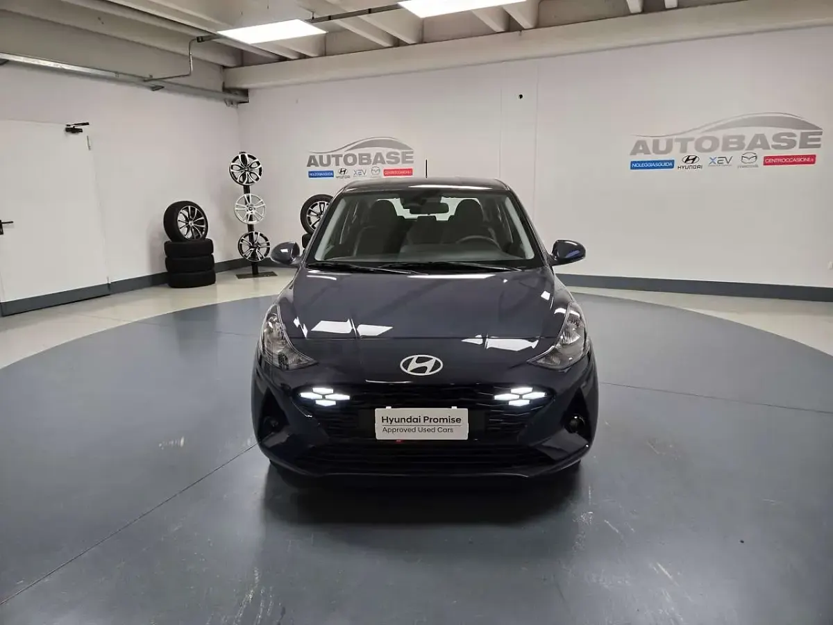 Nuova Hyundai i10 63 CV (46 kW) 2025 Aurora grey pearl Utilitaria