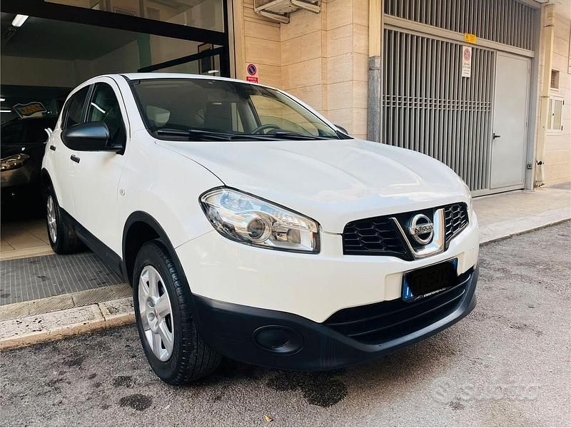 Usata Nissan Qashqai 110 CV (80 kW) 2014 Bianco SUV