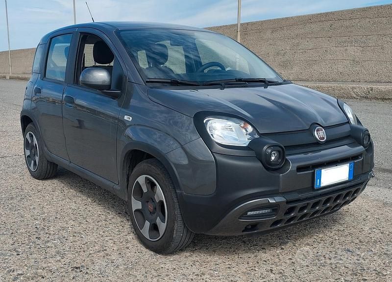 Usata Fiat Panda Cross Cross 2023 Grigio Utilitaria