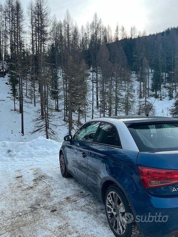Usata Audi A1 2012 Blu Utilitaria