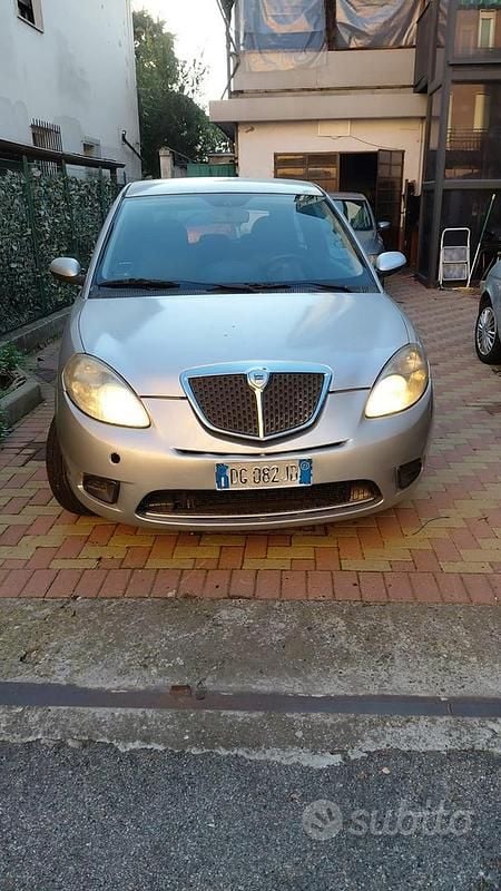 Usata Lancia Ypsilon 2007 Grigio Utilitaria