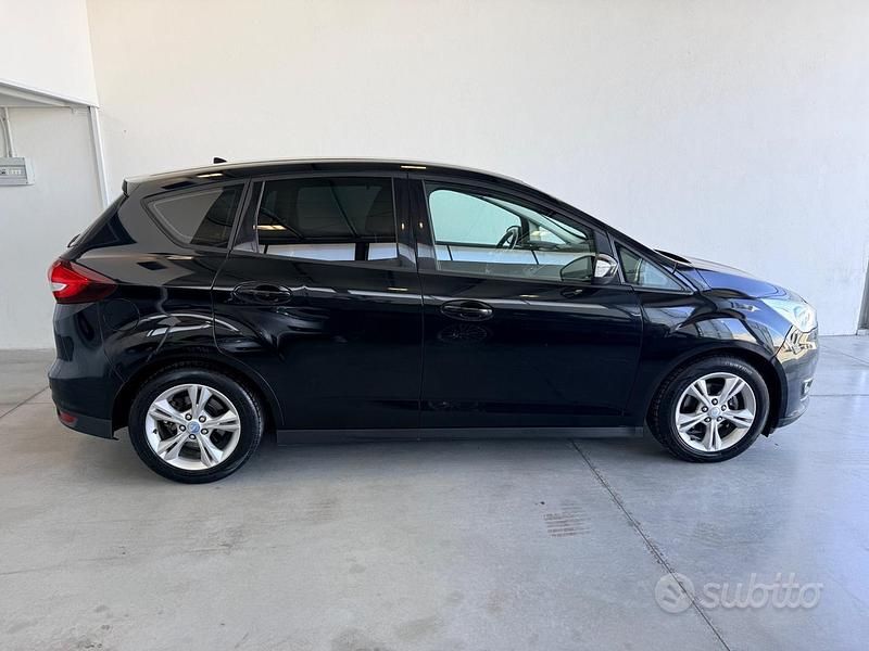Usata Ford C-MAX Business Edition 120 CV (88 kW) 2016 Nero Monovolume