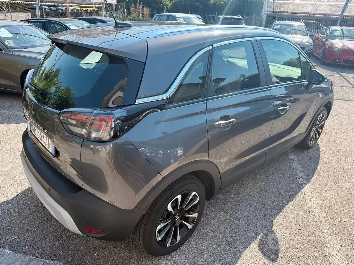 Usata Opel Crossland Elegance 83 CV (61 kW) 2021 Grigio SUV