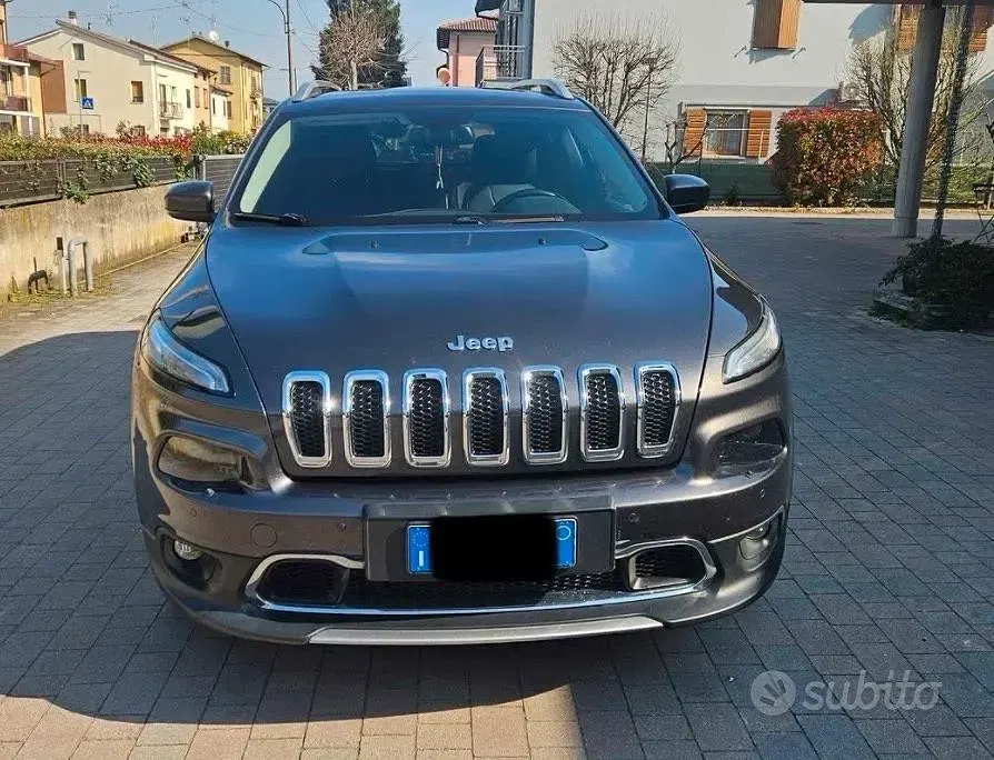 Usata Jeep Cherokee 2014 Grigio SUV