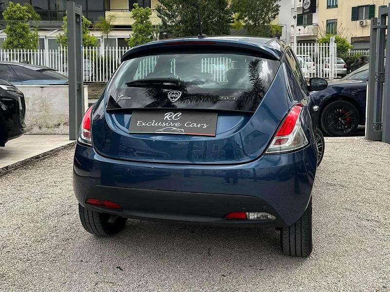 Usata Lancia Ypsilon Silver 69 CV (50 kW) 2022 Other Utilitaria