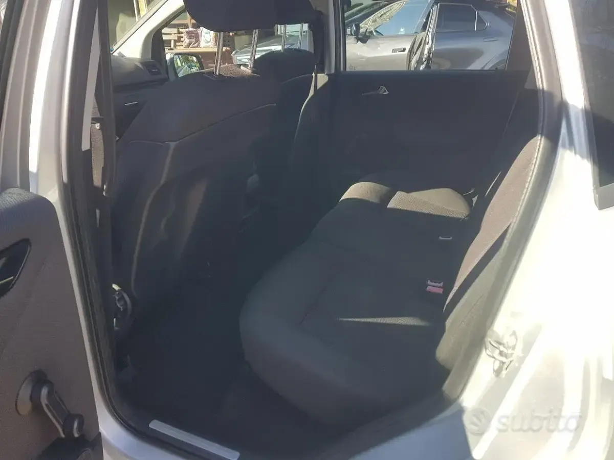 Usata Mercedes A160 102 CV (75 kW) 2011 Grigio Utilitaria