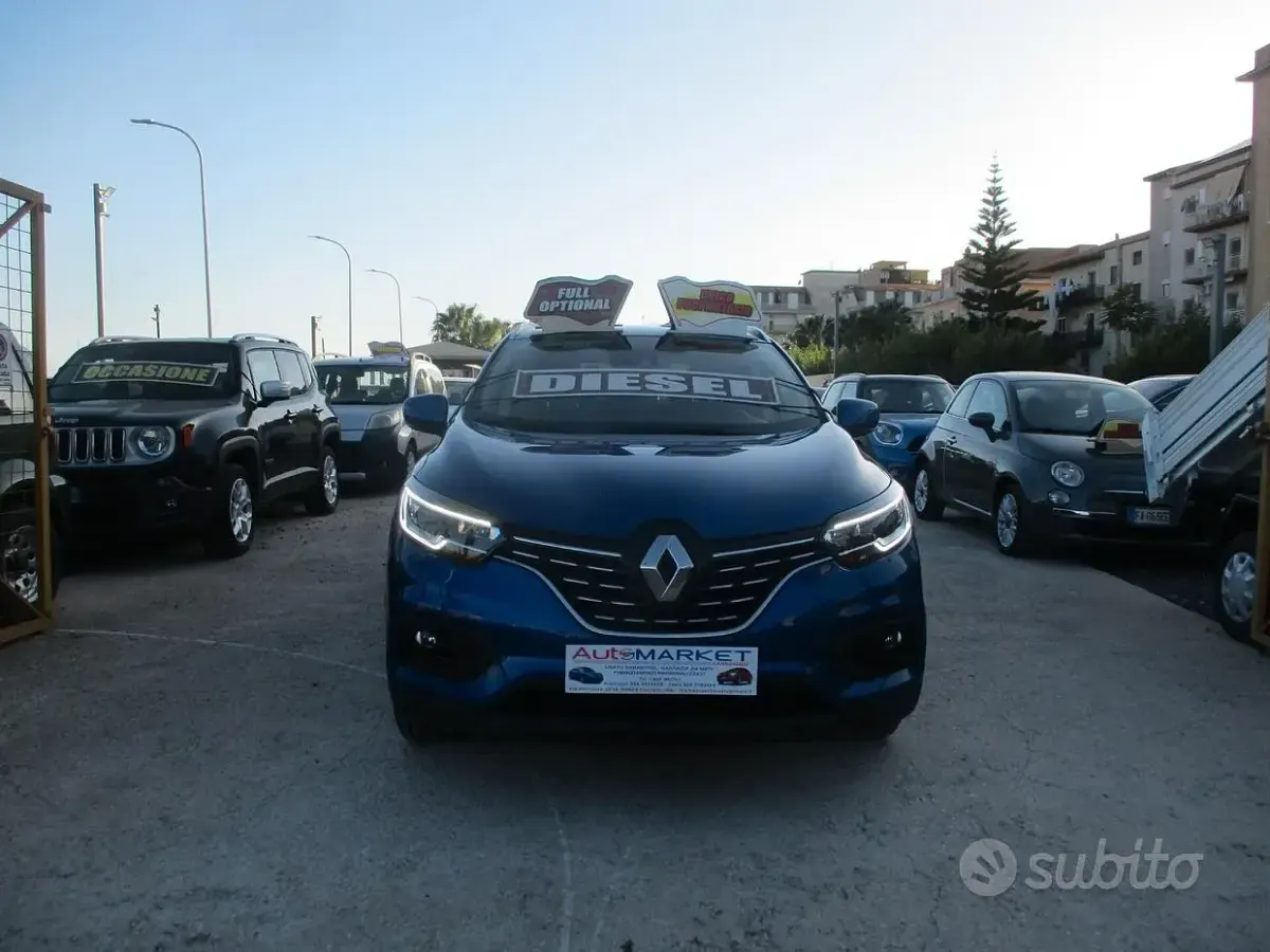 Usata Renault Kadjar 116 CV (85 kW) 2022 Blu SUV