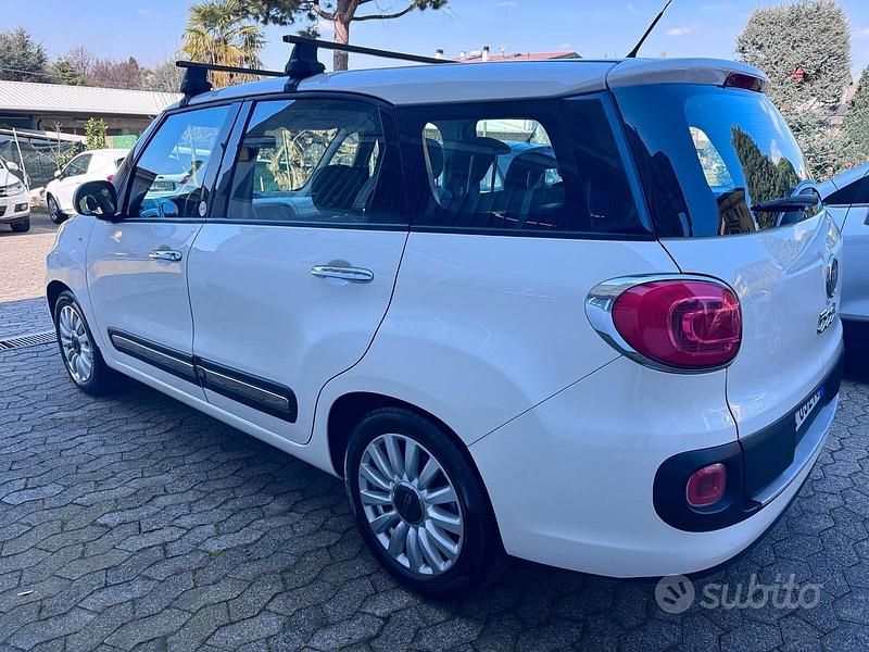 Usata Fiat 500L Lounge 95 CV (69 kW) 2016 Bianco Monovolume