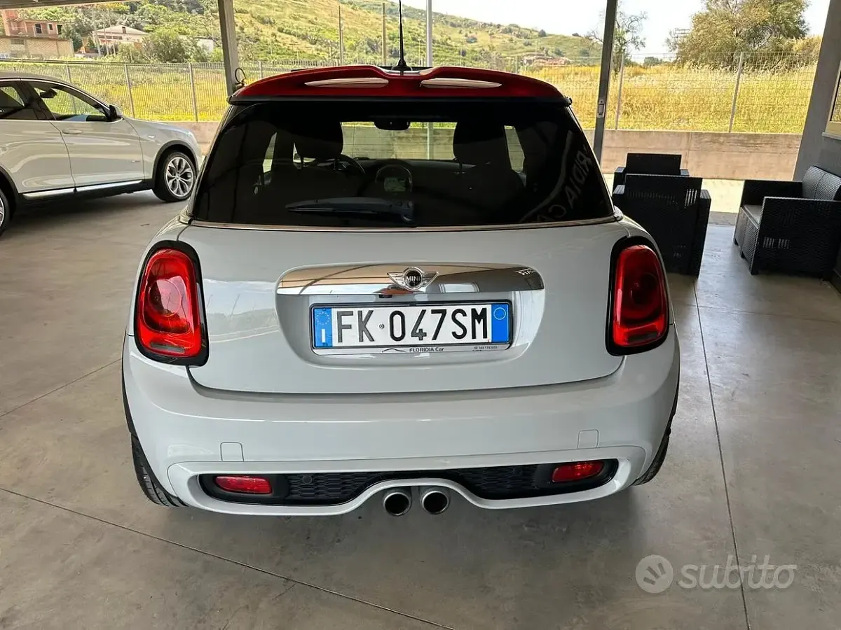 Usata Mini Cooper SD 170 CV (125 kW) 2017 Grigio Utilitaria