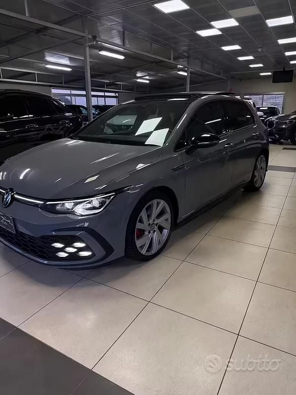 Usata VW Golf VIII GTD 200 CV (147 kW) 2023 Grigio Berlina