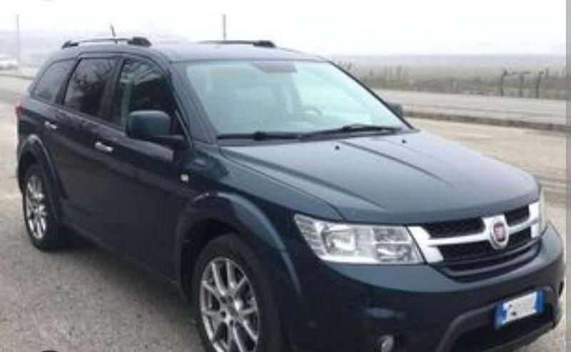 Blu/azzurro Usata 2014 Fiat Freemont Lounge SUV | 4300 € (Buon prezzo) - Immagine 1/1