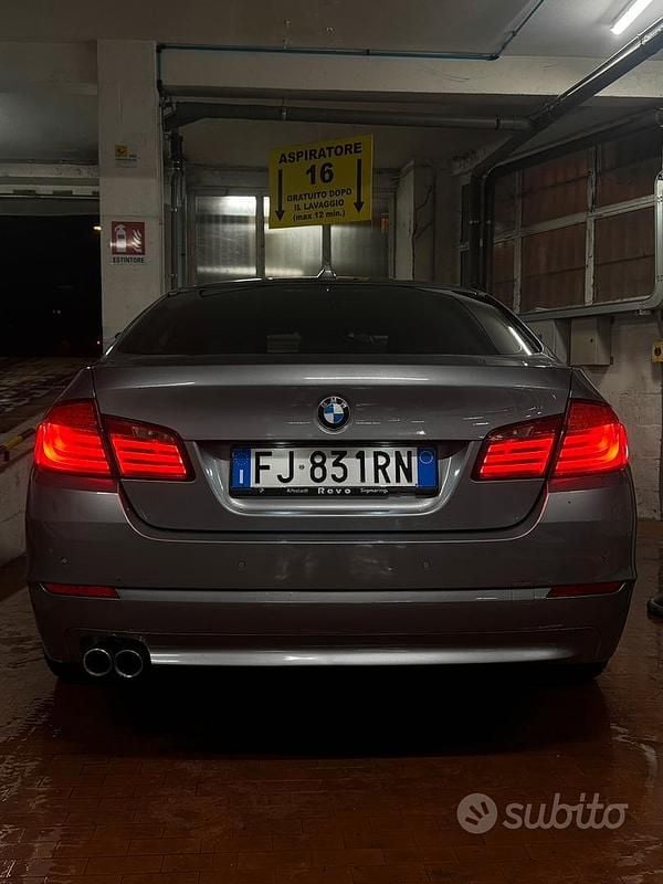 Usata BMW 525 M Sport 204 CV (150 kW) 2010 Grigio Berlina