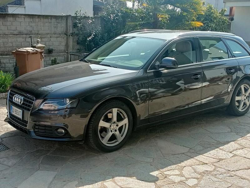 Usata Audi A4 143 CV (105 kW) 2009 Nero Station wagon