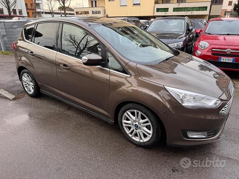 Usata Ford C-MAX S 125 CV (91 kW) 2015 Marrone Monovolume