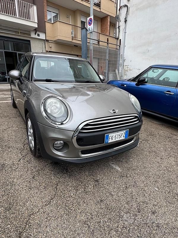 Usata Mini One D Business 95 CV (69 kW) 2017 Grigio Utilitaria