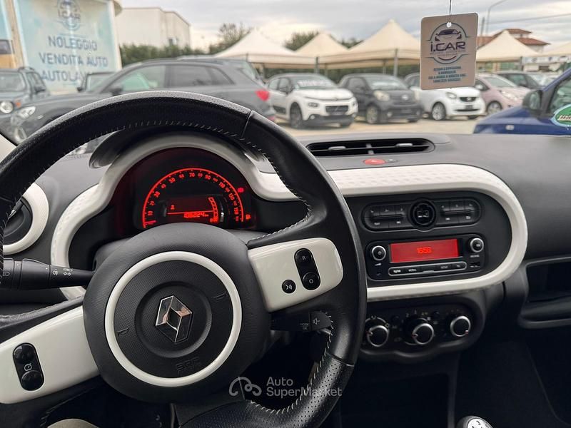Usata Renault Twingo SE 71 CV (52 kW) 2015 Bianco Utilitaria