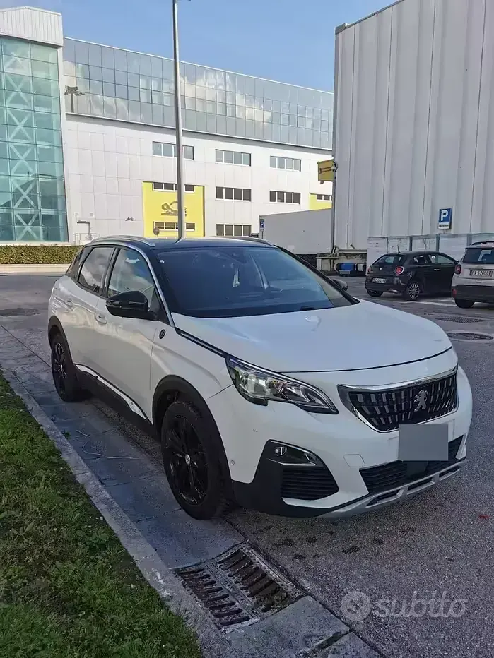 Usata Peugeot 3008 Crossway 131 CV (96 kW) 2018 Bianco SUV