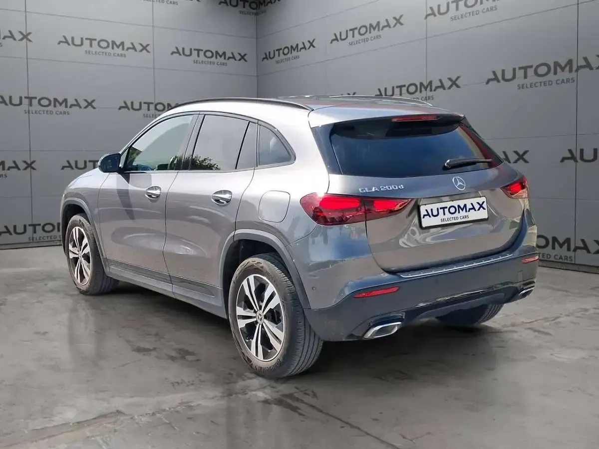 Usata Mercedes GLA200 Advanced Plus 150 CV (110 kW) 2023 Grigio SUV