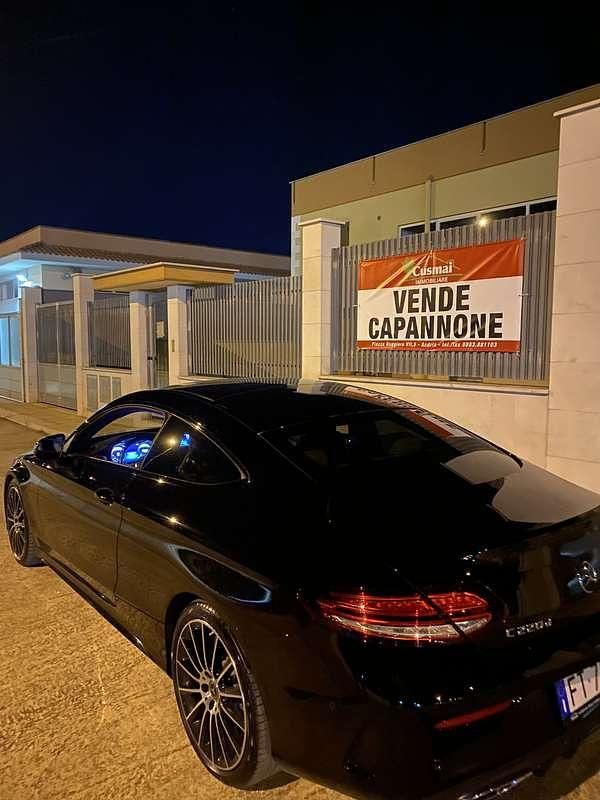 Usata Mercedes C220 Premium Plus 194 CV (142 kW) 2018 Nero Coupé