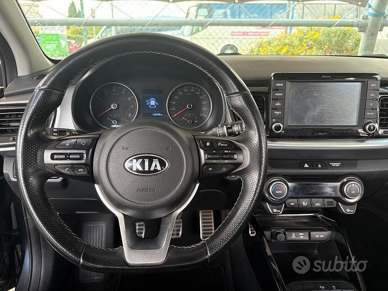 Usata Kia Stonic Style 120 CV (88 kW) 2019 SUV