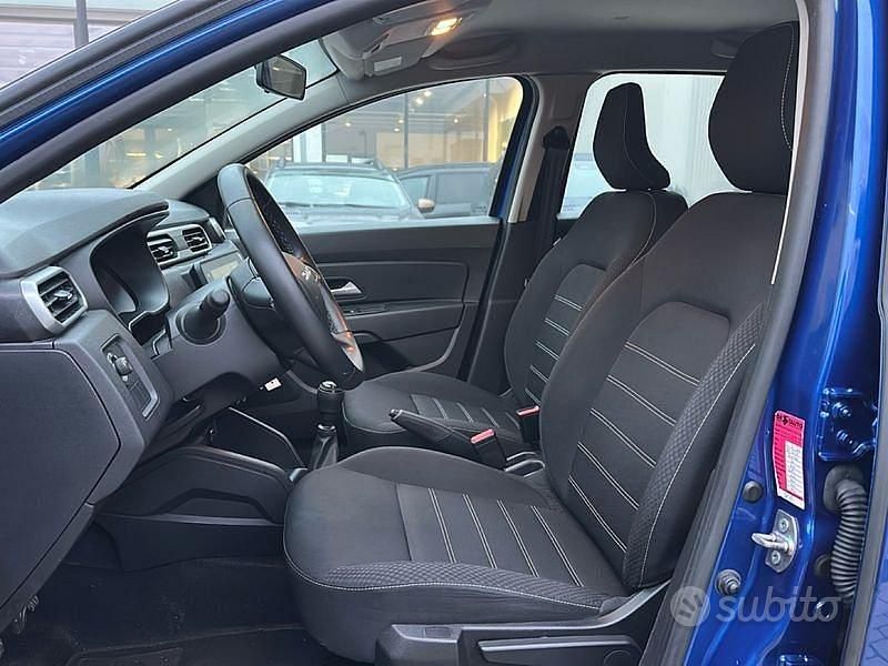 Usata Dacia Duster Expression 100 CV (73 kW) 2023 Blu SUV