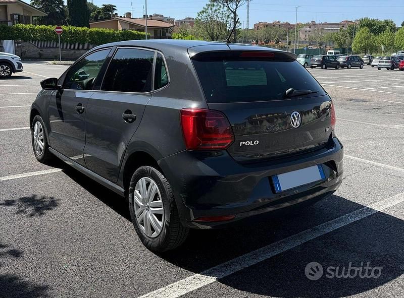 Usata VW Polo 75 CV (55 kW) 2016 Grigio Berlina