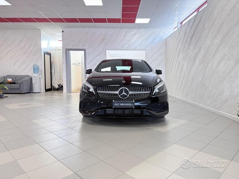 Usata Mercedes A160 Premium 90 CV (66 kW) 2017 Nero Berlina