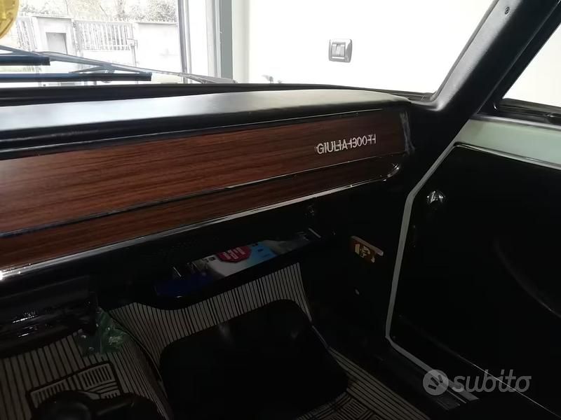 Usata Alfa Romeo Giulia 1300 Ti 1960 Blu Berlina
