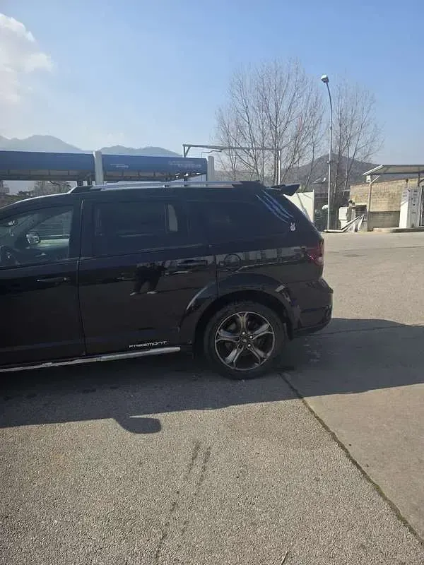 Usata Fiat Freemont Cross 170 CV (125 kW) 2014 Nero SUV