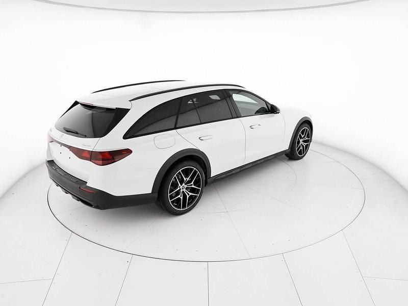 Nuova Mercedes E220 Premium 197 CV (144 kW) 2026 Bianco Station wagon