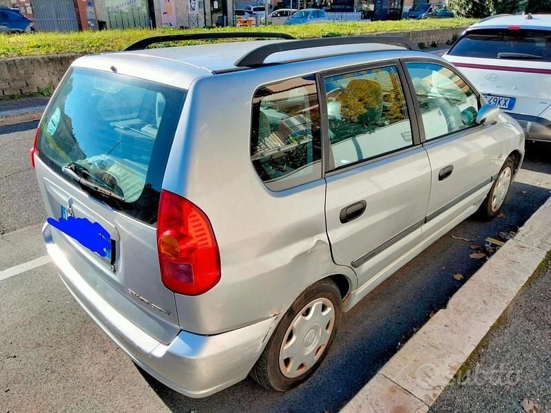 Usata Mitsubishi Space Star 82 CV (60 kW) 2004 Grigio Berlina