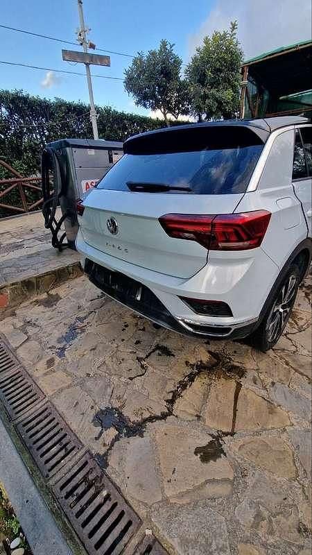 Usata VW T-Roc Business 150 CV (110 kW) 2020 Bianco SUV