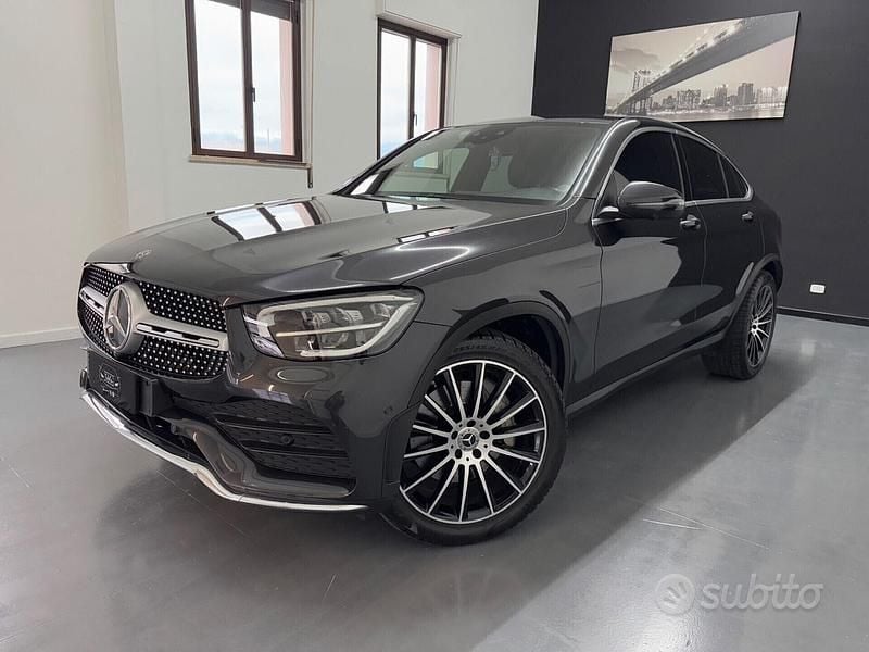 Grigio Usata 2020 Mercedes GLC300 Premium SUV | 34.990 € (Buon prezzo) - Immagine 1/4