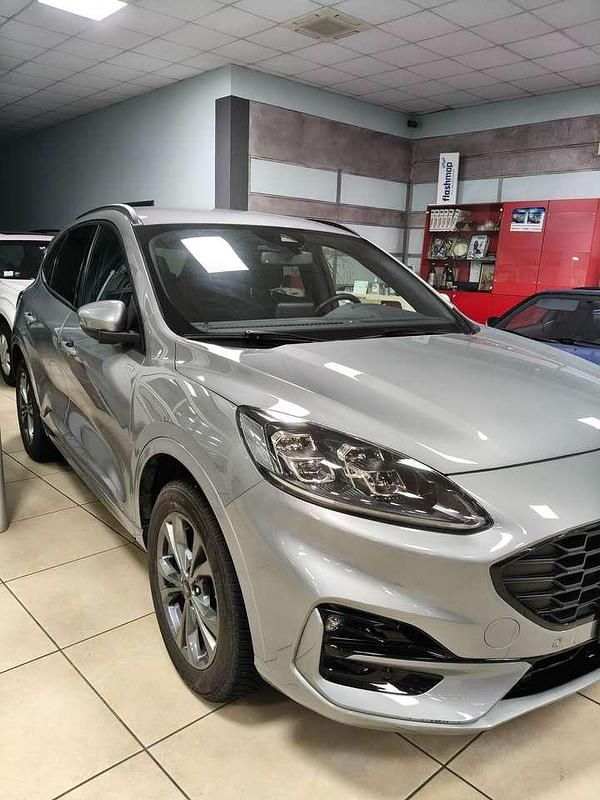 Usata Ford Kuga ST-Line X 152 CV (111 kW) 2023 Magnetic grey SUV