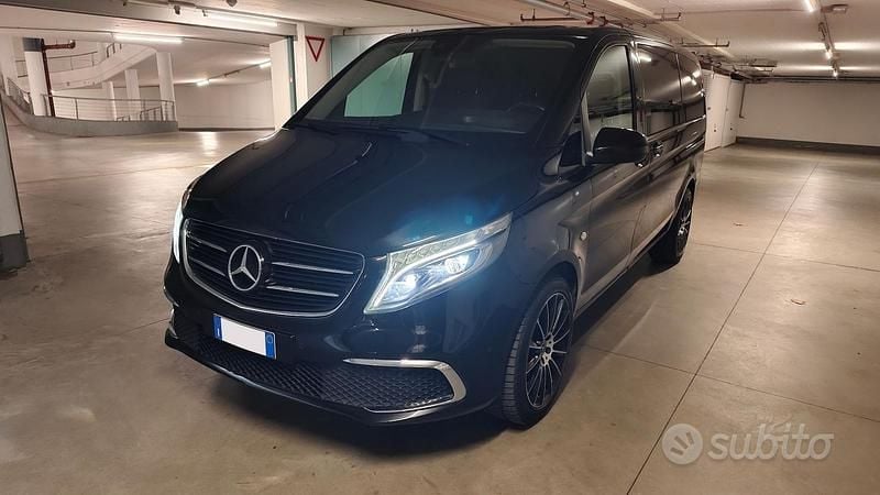 Usata Mercedes V250 190 CV (139 kW) 2015 Nero Monovolume