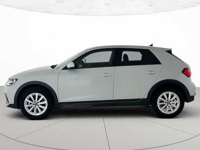 Usata Audi A1 Business 116 CV (85 kW) 2025 Bianco ghiacciaio metallizzato SUV