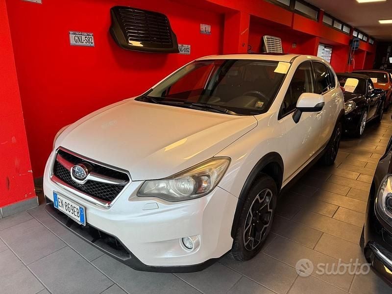 Bianco Usata 2012 Subaru XV Exclusive+ SUV | 3500 € (Cara) - Immagine 1/4