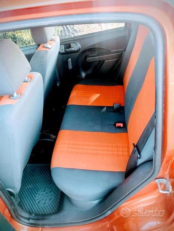 Begagnad Fiat Panda 77 HK (56 kW) 2009 Halvkombi
