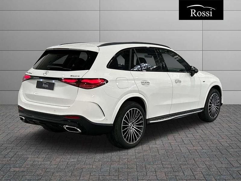 Nuova Mercedes GLC300 197 CV (144 kW) 2026 Bianco polare SUV